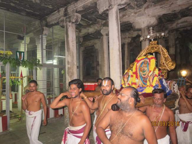 kanchi-devarajaswami-temple-pavithrotsavam-2016037