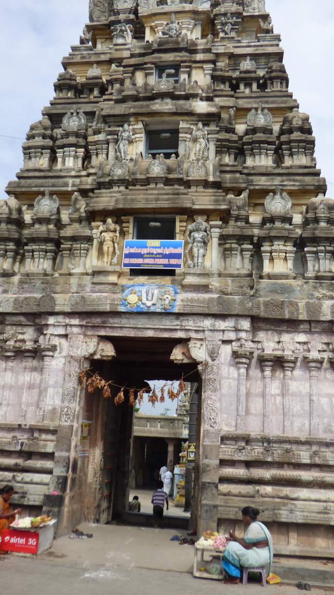nagereshu-kanchi-pandava-dhootha-perumal-temple-travalogue-001
