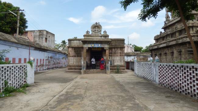 nagereshu-kanchi-pandava-dhootha-perumal-temple-travalogue-011
