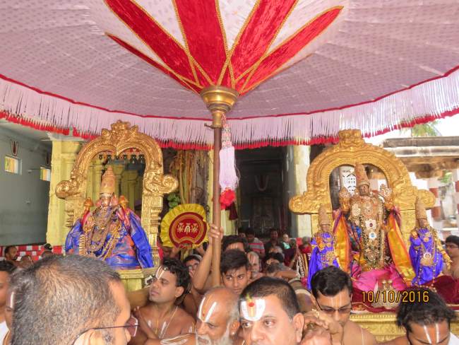 kanchi-devarajaswami-temple-mahanavami-morning-purappadu-2016010