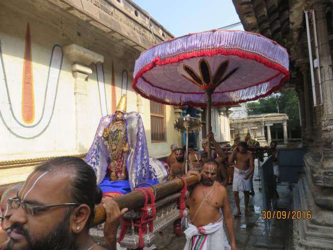 kanchi-devarajaswami-temple-navarathri-utsavam-day-1-2016002