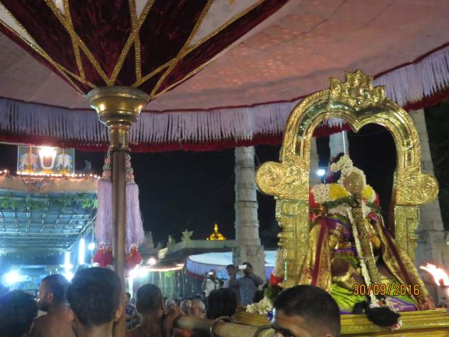 kanchi-devarajaswami-temple-navarathri-utsavam-day-1-2016019