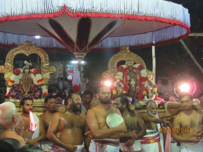 kanchi-devarajaswami-temple-navarathri-utsavam-day-1-2016026