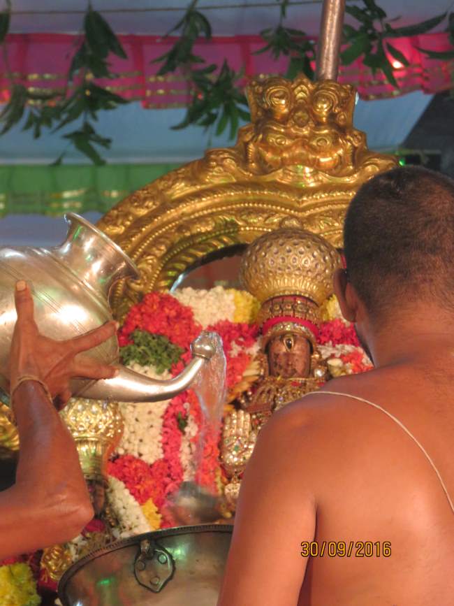 kanchi-devarajaswami-temple-navarathri-utsavam-day-1-2016029