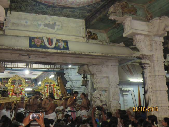 kanchi-devarajaswami-temple-navarathri-utsavam-day-2-2016046