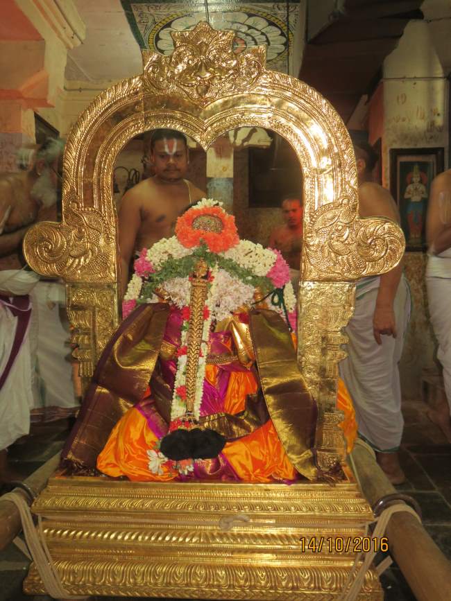 kanchi-perundhevi-thayar-purattasi-kadai-velli-purappadu-2016002