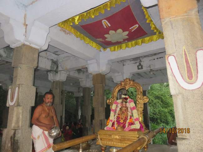 kanchi-perundhevi-thayar-purattasi-kadai-velli-purappadu-2016013