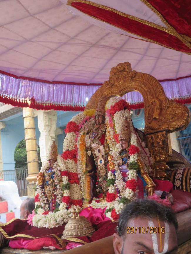 kanchi-sri-devarajaswami-temple-deepavali-purappadu-2016019