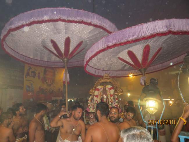 kanchi-sri-devarajaswami-temple-deepavali-purappadu-2016029