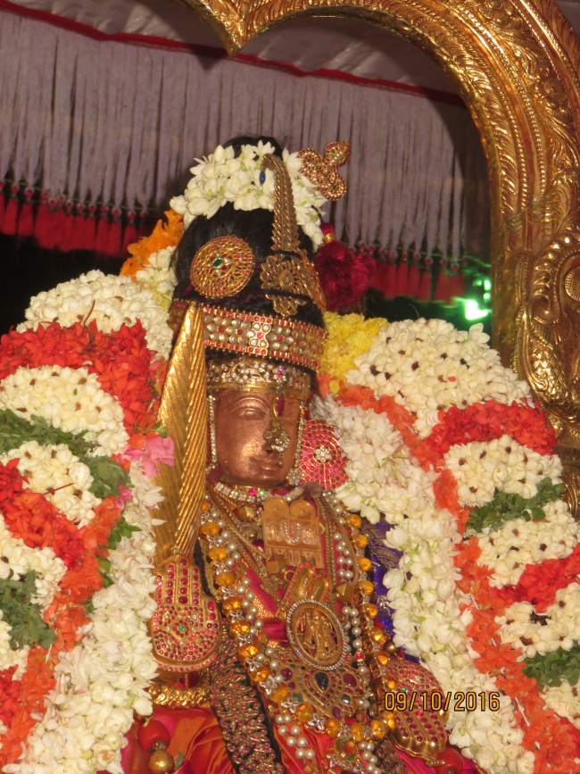 kanchi-sri-devarajaswami-temple-navarathri-utsavam-concludes-2016006
