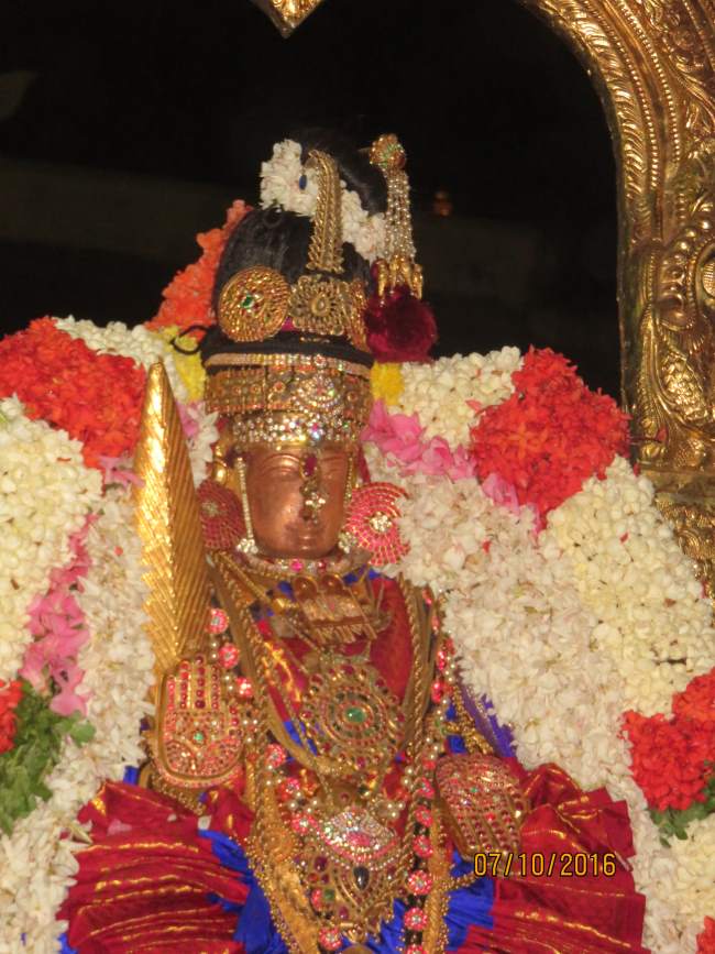kanchi-sri-devarajaswami-temple-navarathri-utsavam-day-8006