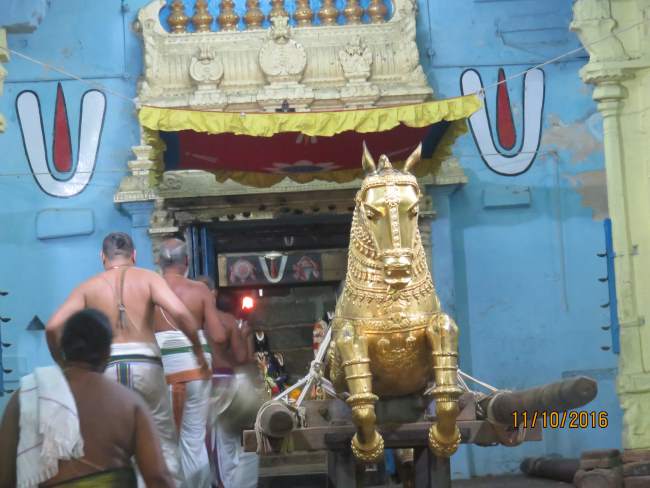 kanchi-sri-devarajaswami-temple-parivettai-utsavam-2016005