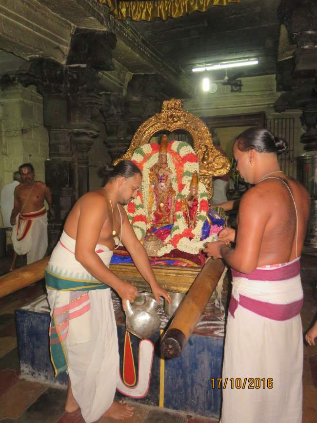 kanchi-sri-devarajaswami-temple-iypasi-maasa-pirappu-purappadu-2016003