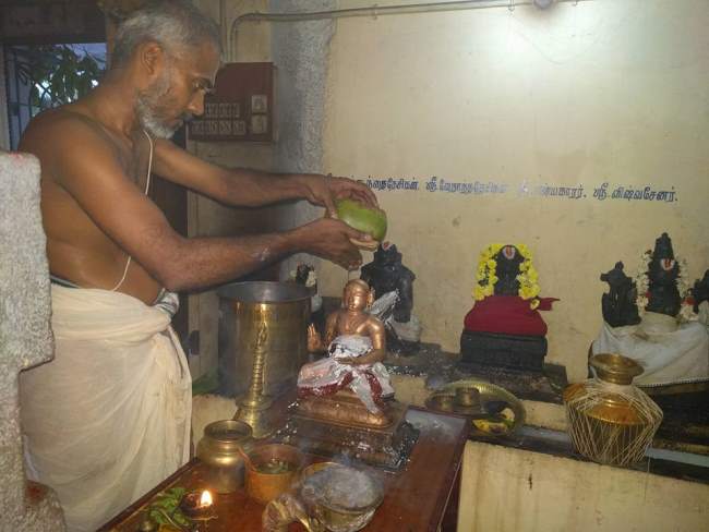 nallur-sri-sundaravaradaraja-perumal-temple-swami-desikan-utsavam-2016015