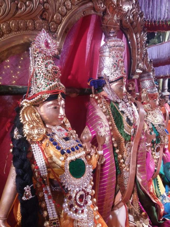 punjai-puliampatti-sri-karivaradharaja-perumal-temple-vijayadasami-purappadu-2016015