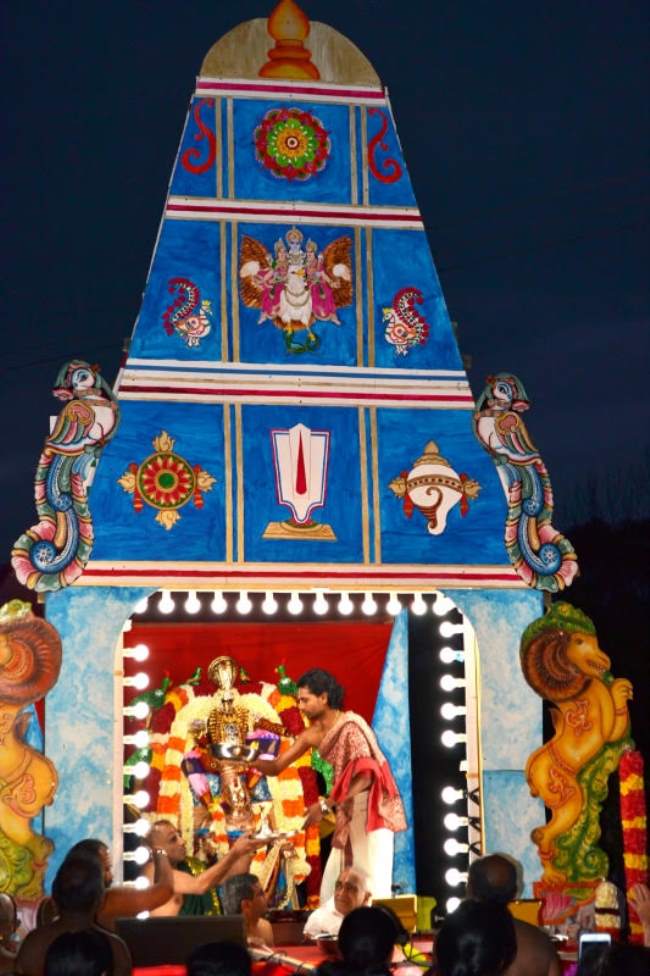 sydney-perumal-temple-brahmotsavam-garuda-sevai-2016011