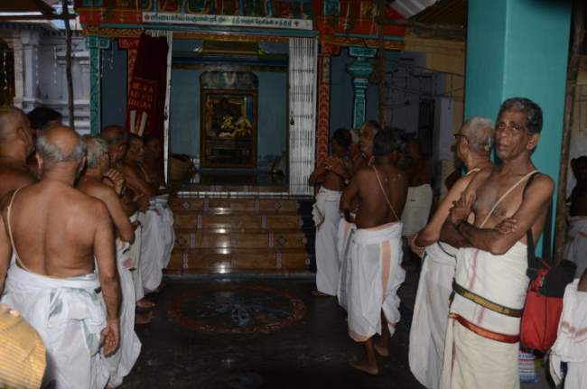 thirukannamangai-swami-desikan-thirunakshatra-utsavam-mangalasasanam-2016043