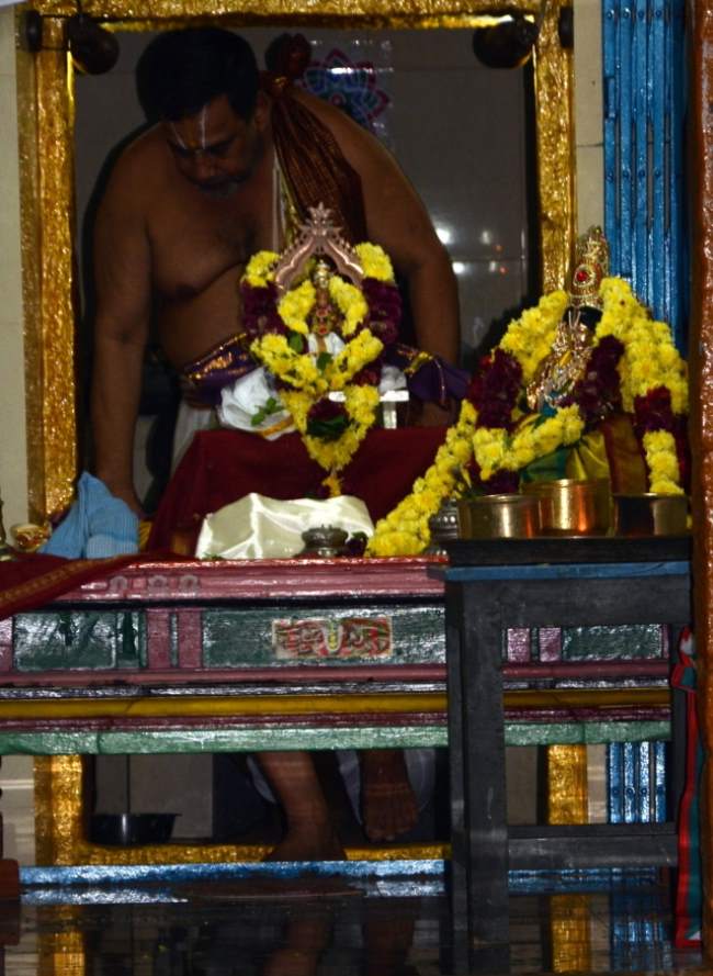 thirukannamangai-swami-desikan-thirunakshatra-utsavam-mangalasasanam-2016044