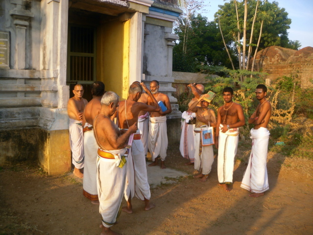 thirukannamangai-swami-desikan-thirunakshatra-utsavam-2016-21