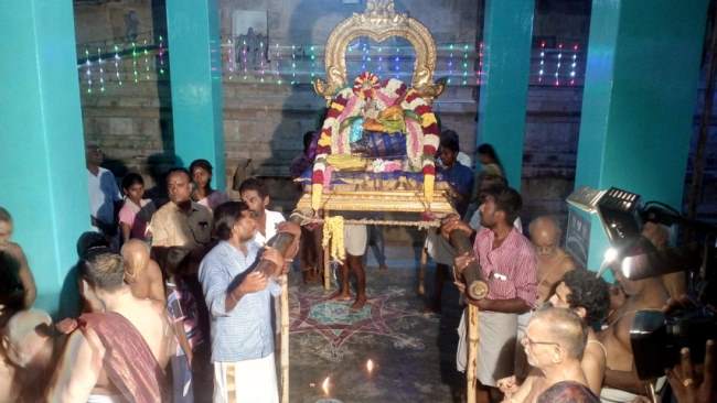 thirukannamangai-swami-desikan-thirunakshatra-utsavam-day-7-2016025