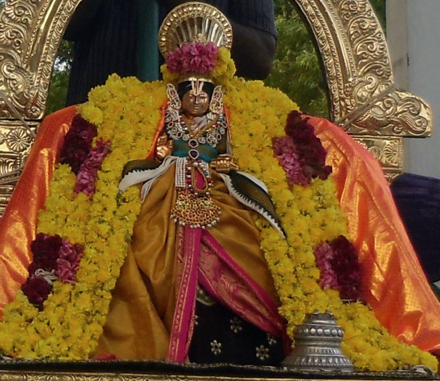 thirukannamangai-swami-desikan-thirunakshatra-utsavam-day-6-2016