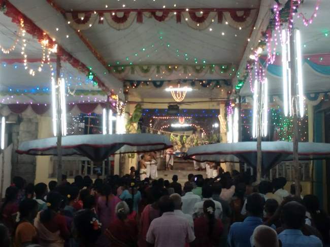 thiruvallur-navarathri-utsavam-day-2-2016021