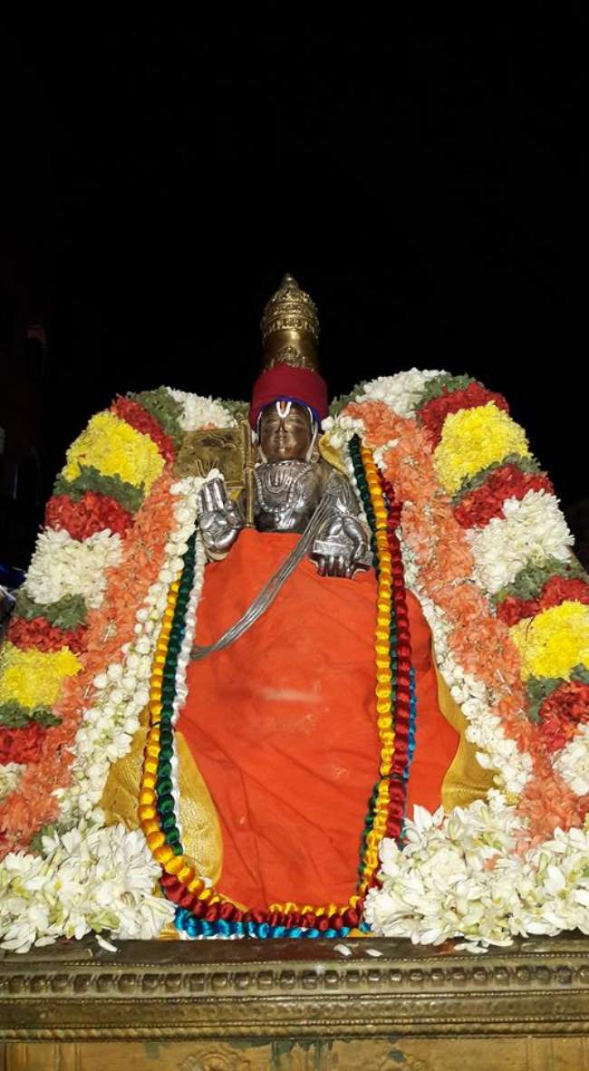thiruvallur-navarathri-utsavam-day-7-2016010