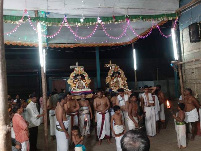 thiruvallur-navarathri-utsavam-day-8-2016021