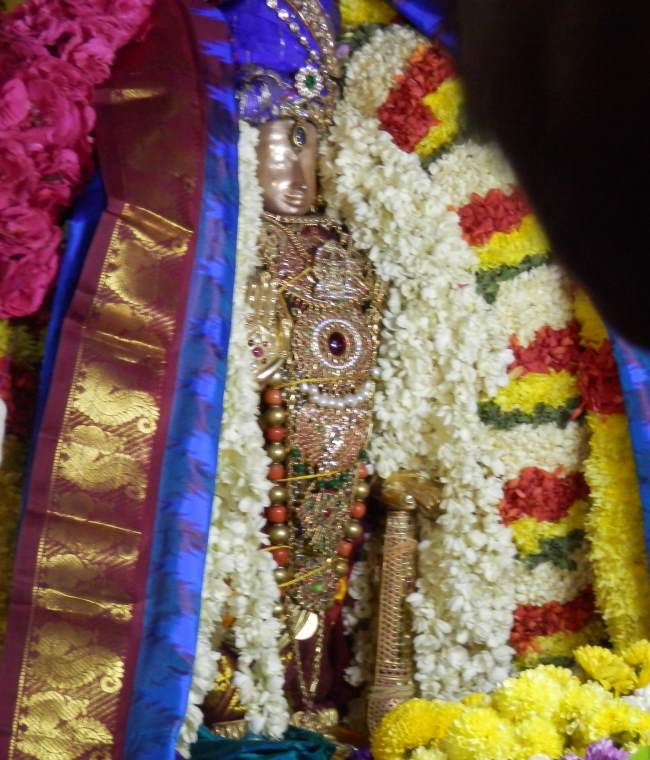 thiruvallur-veeraraghava-perumal-sriperumbudur-ezhundarulal013