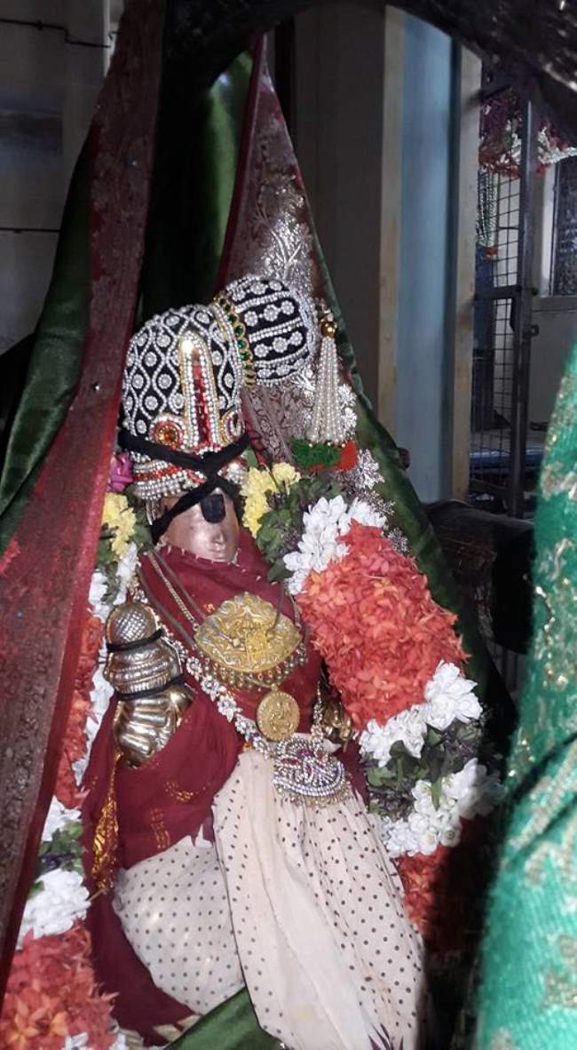 thiruvellarai-sri-pundarikaksha-perumal-temple-unjal-utsavam-day-1-2016004