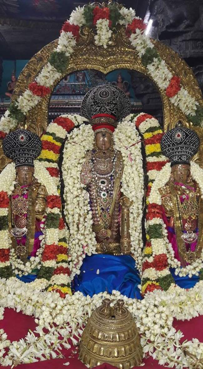 thiruvellur-navarathri-utsavam-day-4-2016009