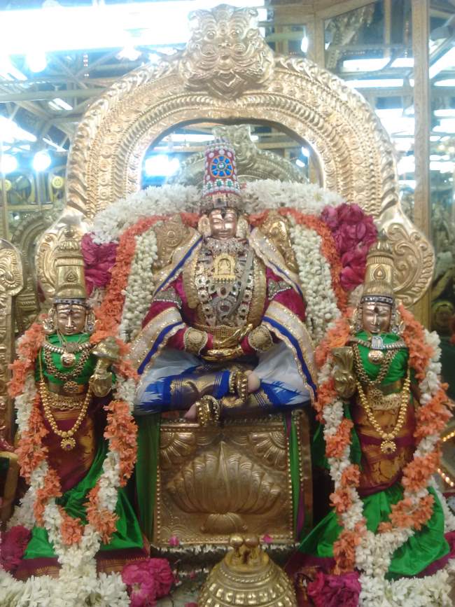 thiruvelukkai-navarathri-utsavam-day-3-2016013