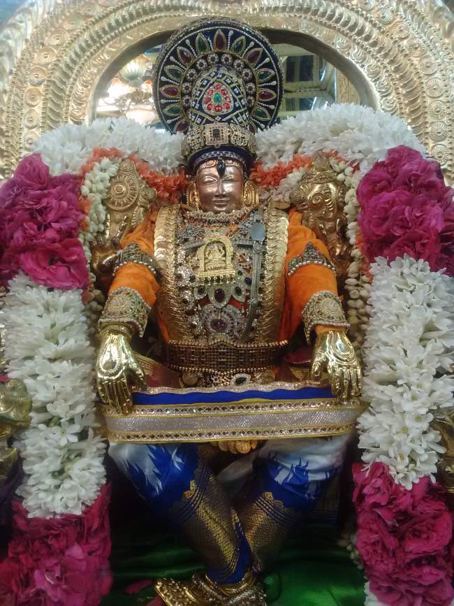 thiruvelukkai-navarathri-utsavam-day-2-2016006