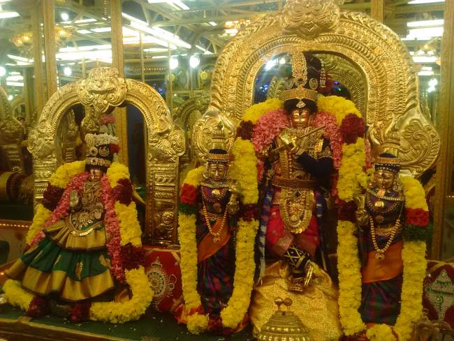 thiruvelukkai-sri-azhagiyasingaperumal-temple-navarathri-day-1-2016005