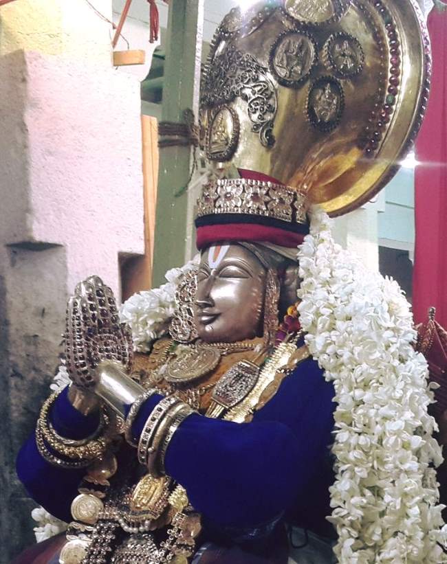 thoopul-swami-desikan-mangalasasanam-at-vilakoli-perumal-sannadhi-2016001