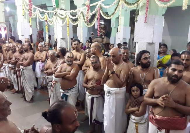 thoopul-swami-desikan-mangalasasanam-at-vilakoli-perumal-sannadhi-2016010