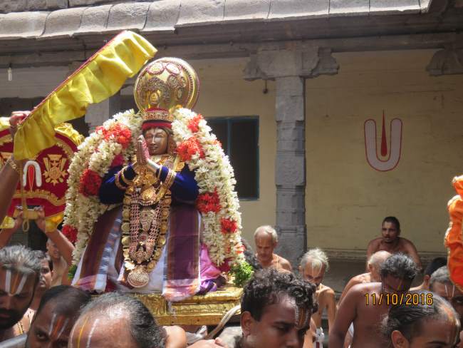 thoopul-swami-desikan-thirunakshatra-utsavam-perundhevi-thayar-mangalasasanam-2016021