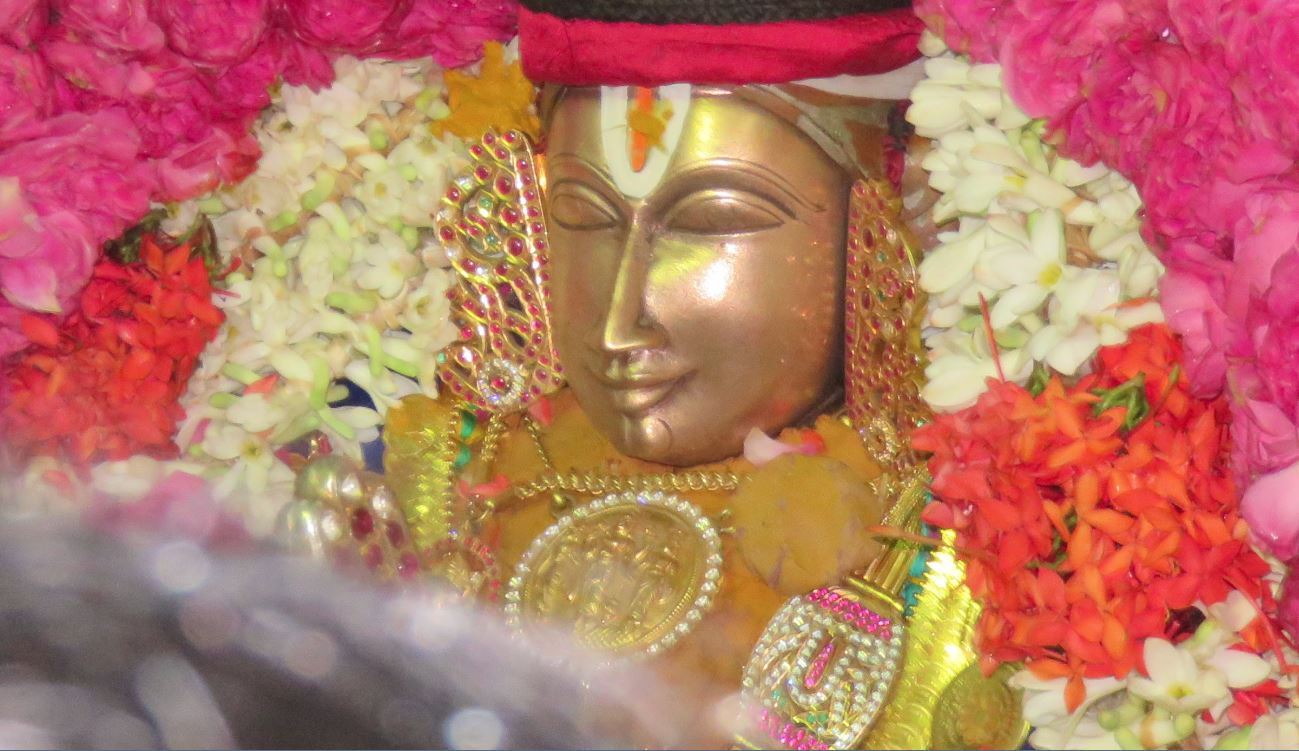 thoopul-swami-desikan-thirunakshatram-sri-perundhevi-thayar-mangalasasanam-1-2016