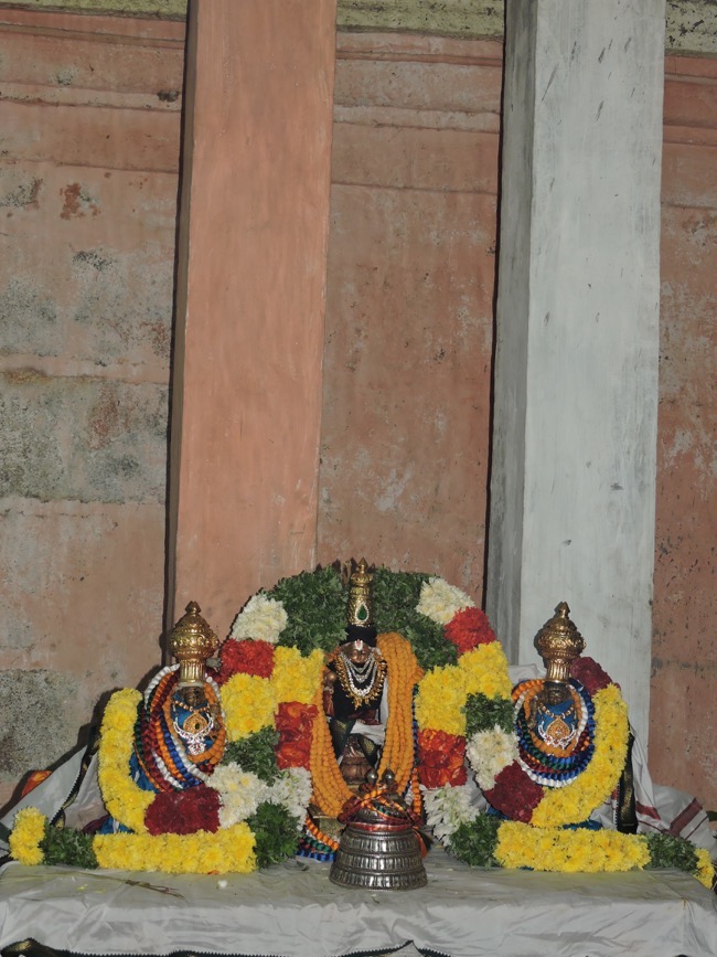 aviyur_sri_navaneetha_krishna_perumal_temple_day2_14
