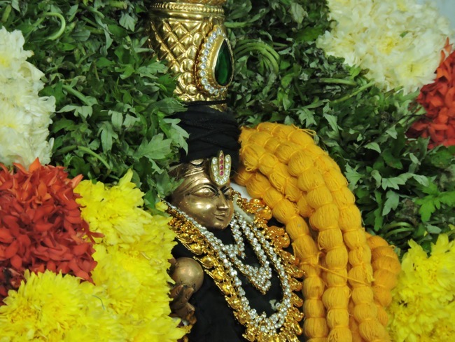aviyur_sri_navaneetha_krishna_perumal_temple_day2_15