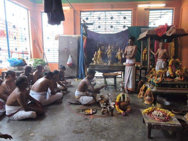 ponpatharkoodam-chathurbuja-ramar-temple-pavithrotsavam-2016032