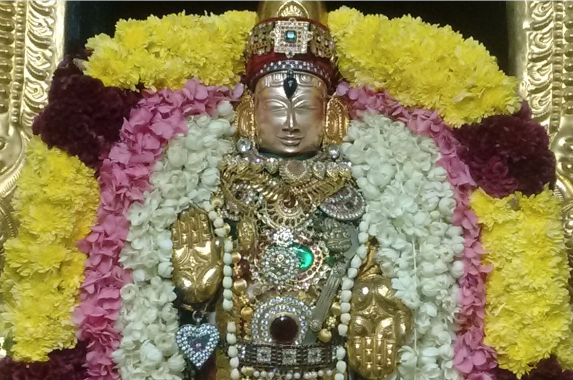 thiruvelukkai-sri-azhagiya-singaperumal-temple-ammavasai-unjal-utsavam-2016